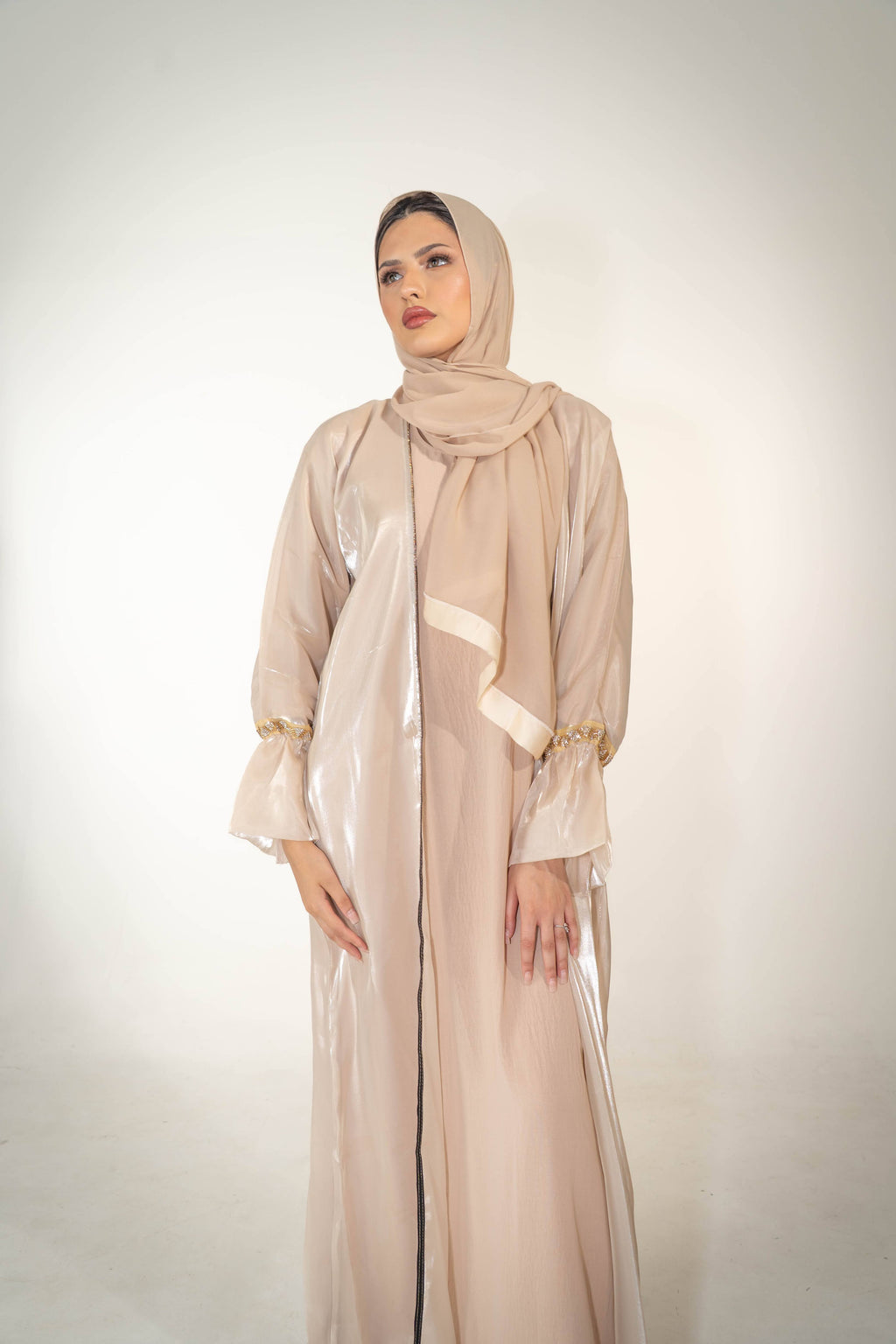 Alia Abaya (Clearance No Return)
