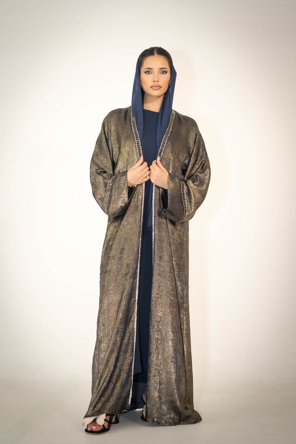 Aylin Abaya