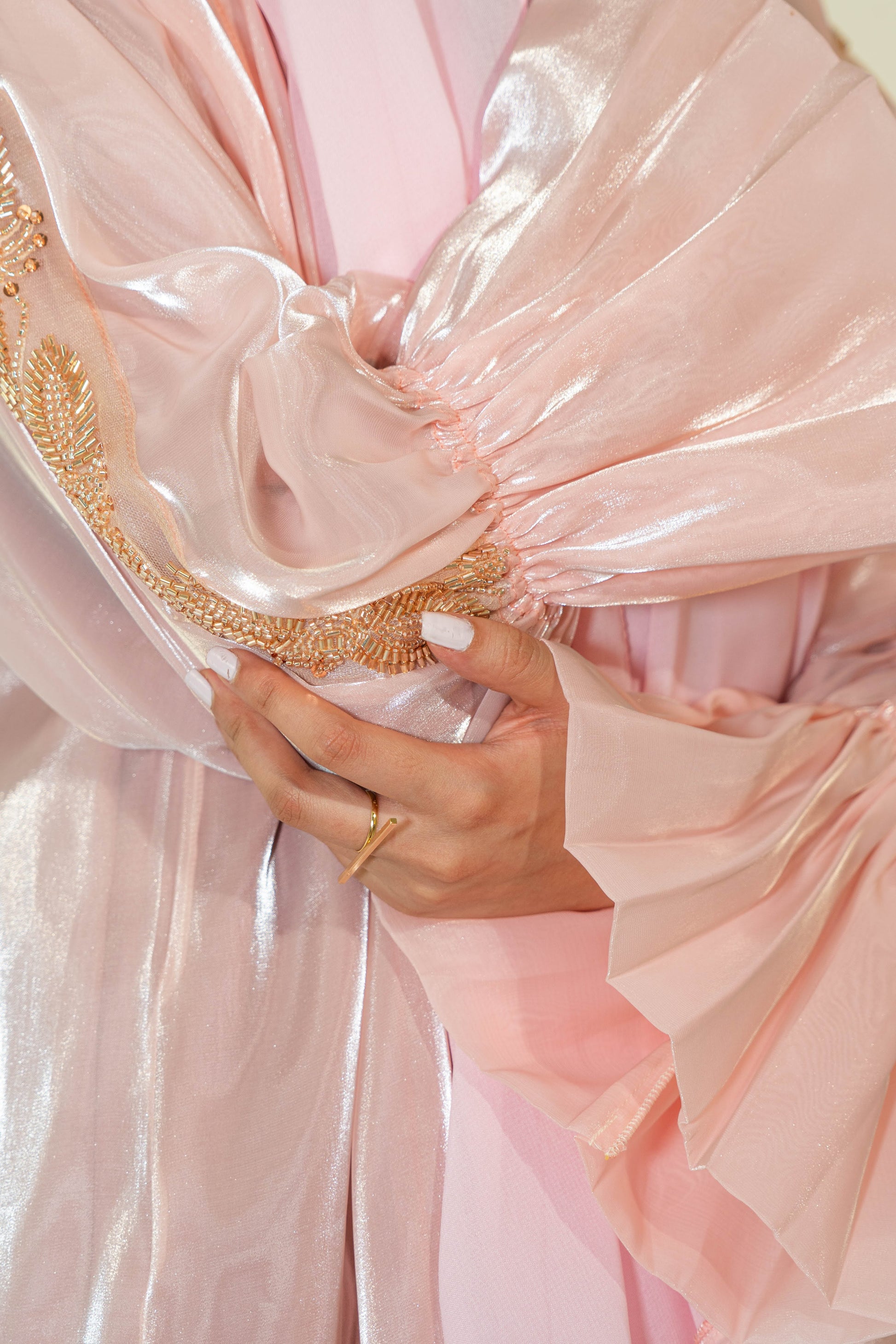 Ela Abaya