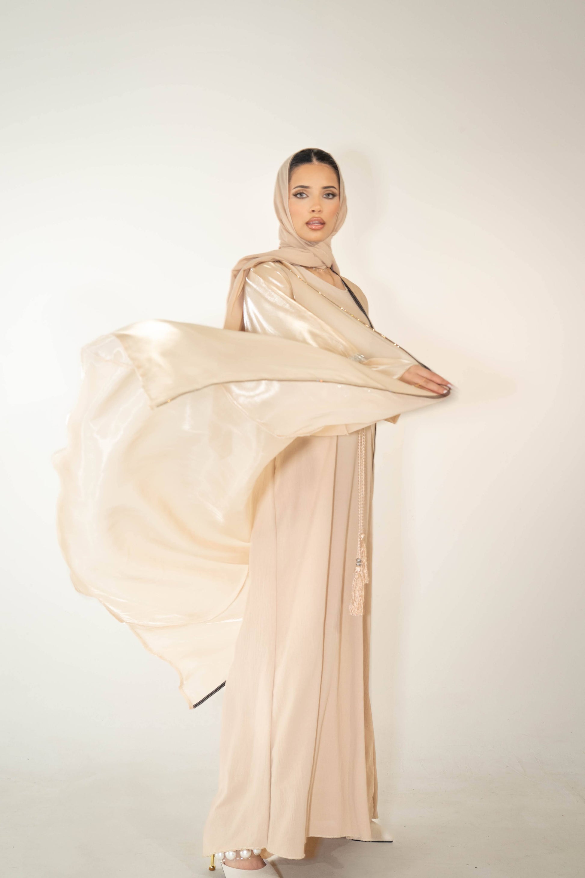 Nabiilabee Abaya