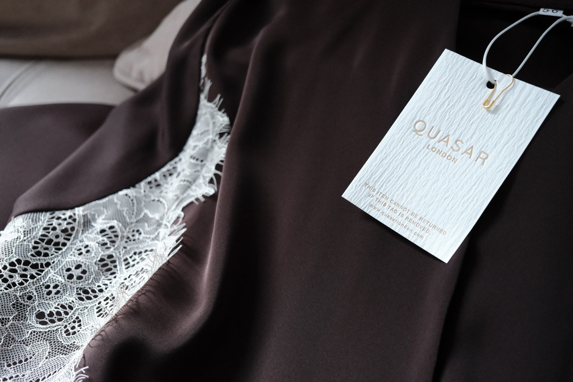 Qinwan Abaya