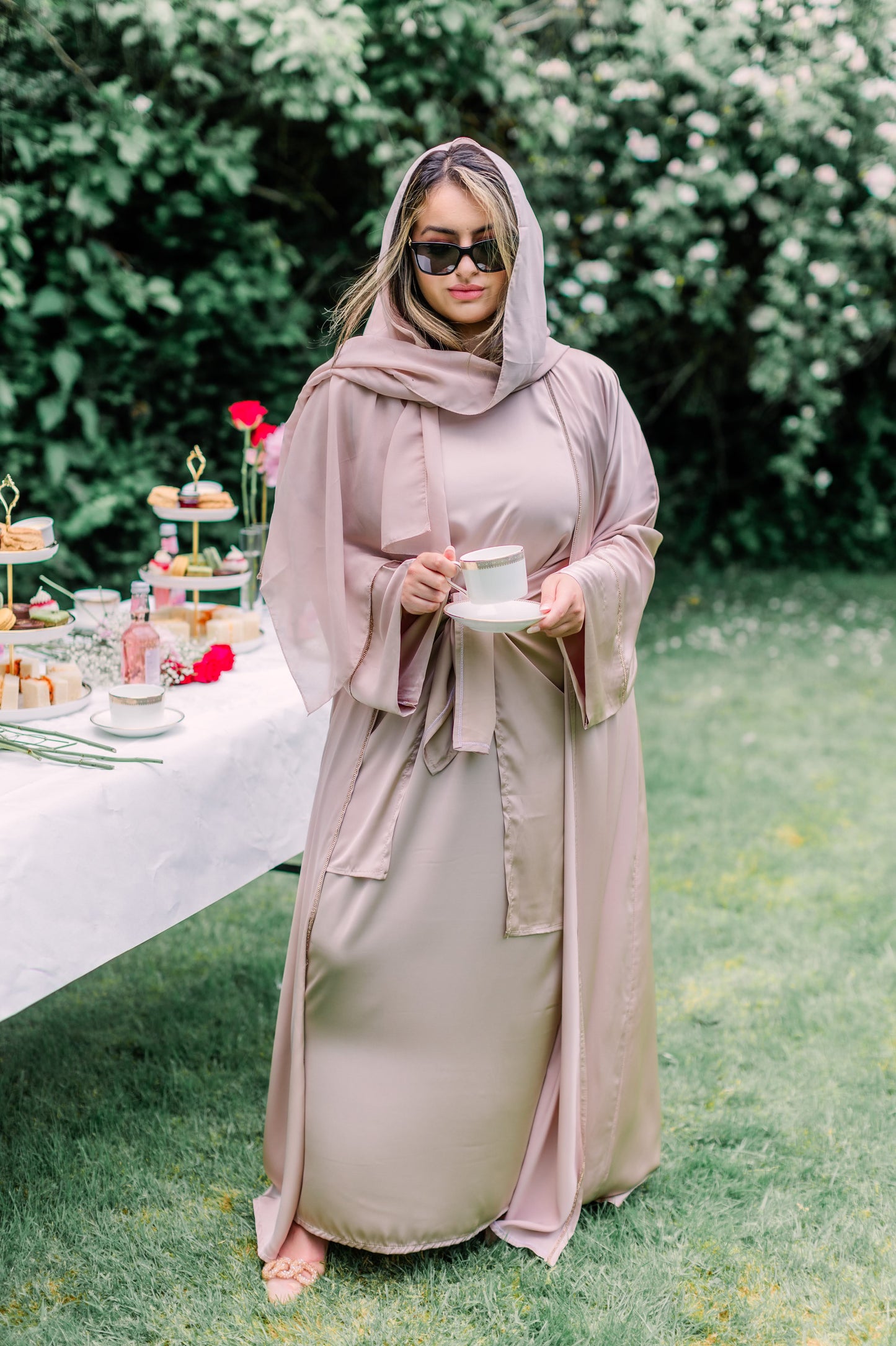 Pink Inner Layered Abaya
