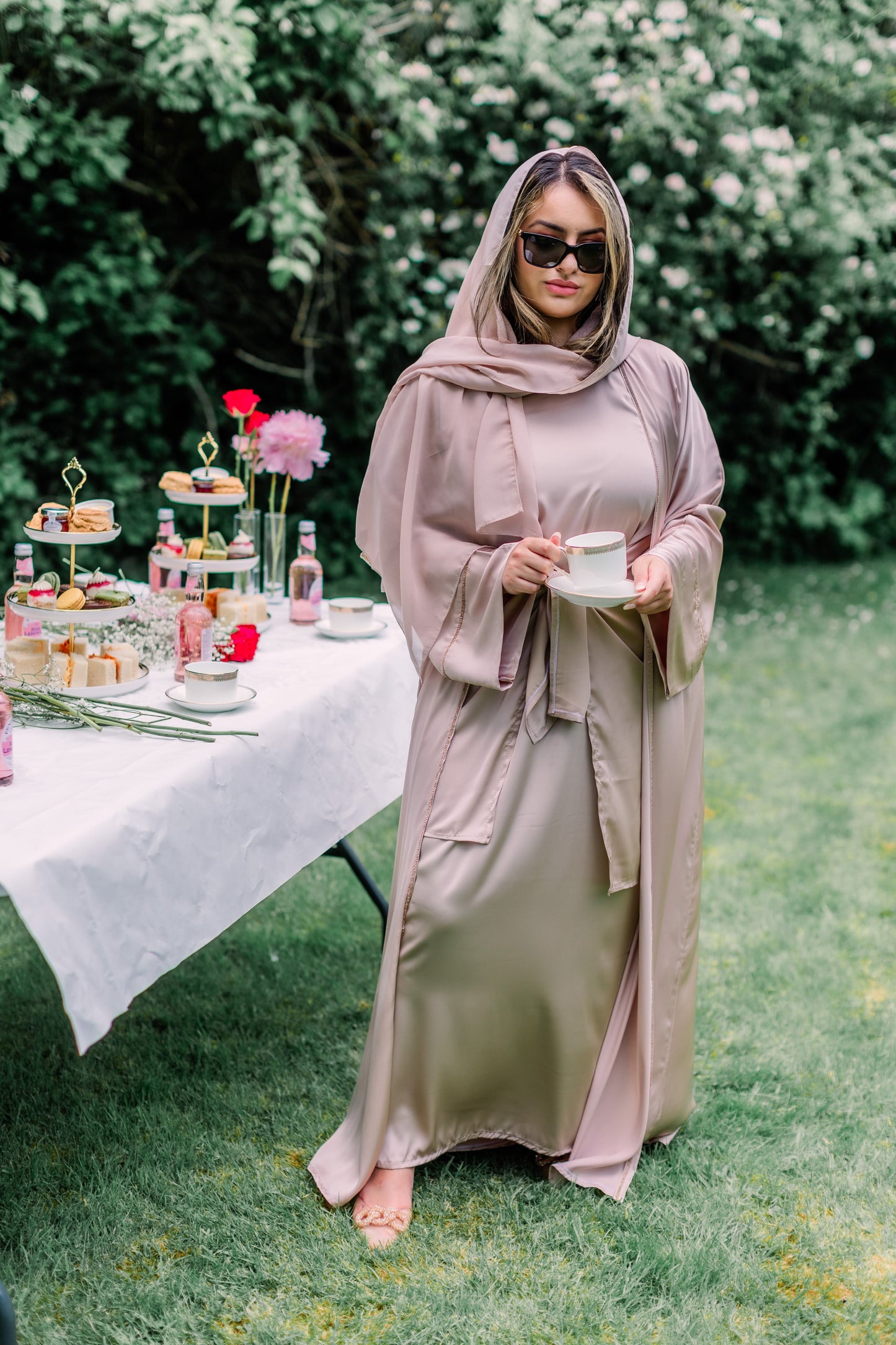 Pink Inner Layered Abaya